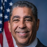 Adriano Espaillat