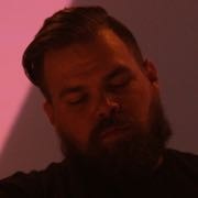 Com Truise