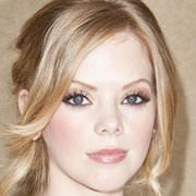 Dreama Walker