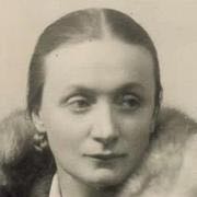 Elvira Kralj