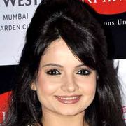 Giaa Manek