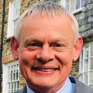 Martin Clunes