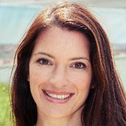 Rachel De Thame