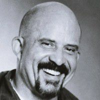 Tom Towles